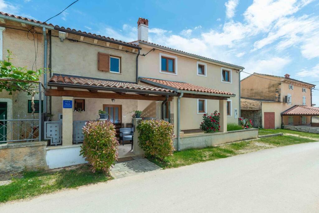 Apartment House Mateo *